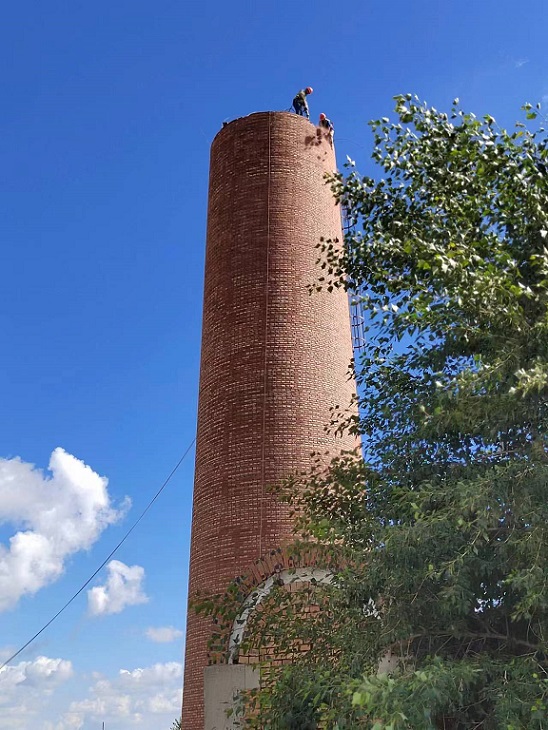兰州烟囱拆除公司:专业拆除废弃烟囱工程解决方案